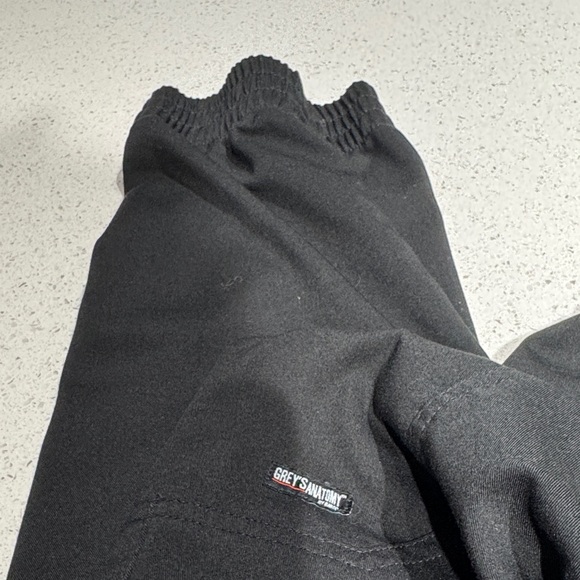 Grey's Anatomy Charcoal Jogger Pants - Picture 4 of 6